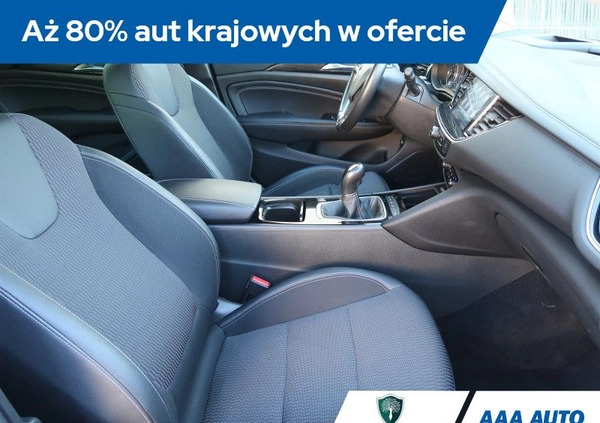 Opel Insignia cena 68501 przebieg: 102701, rok produkcji 2018 z Cieszyn małe 277